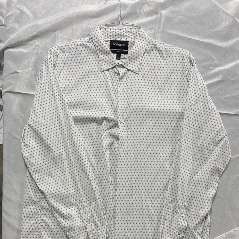 Bonobos White Casual Button Down Shirt with Geometric Pattern